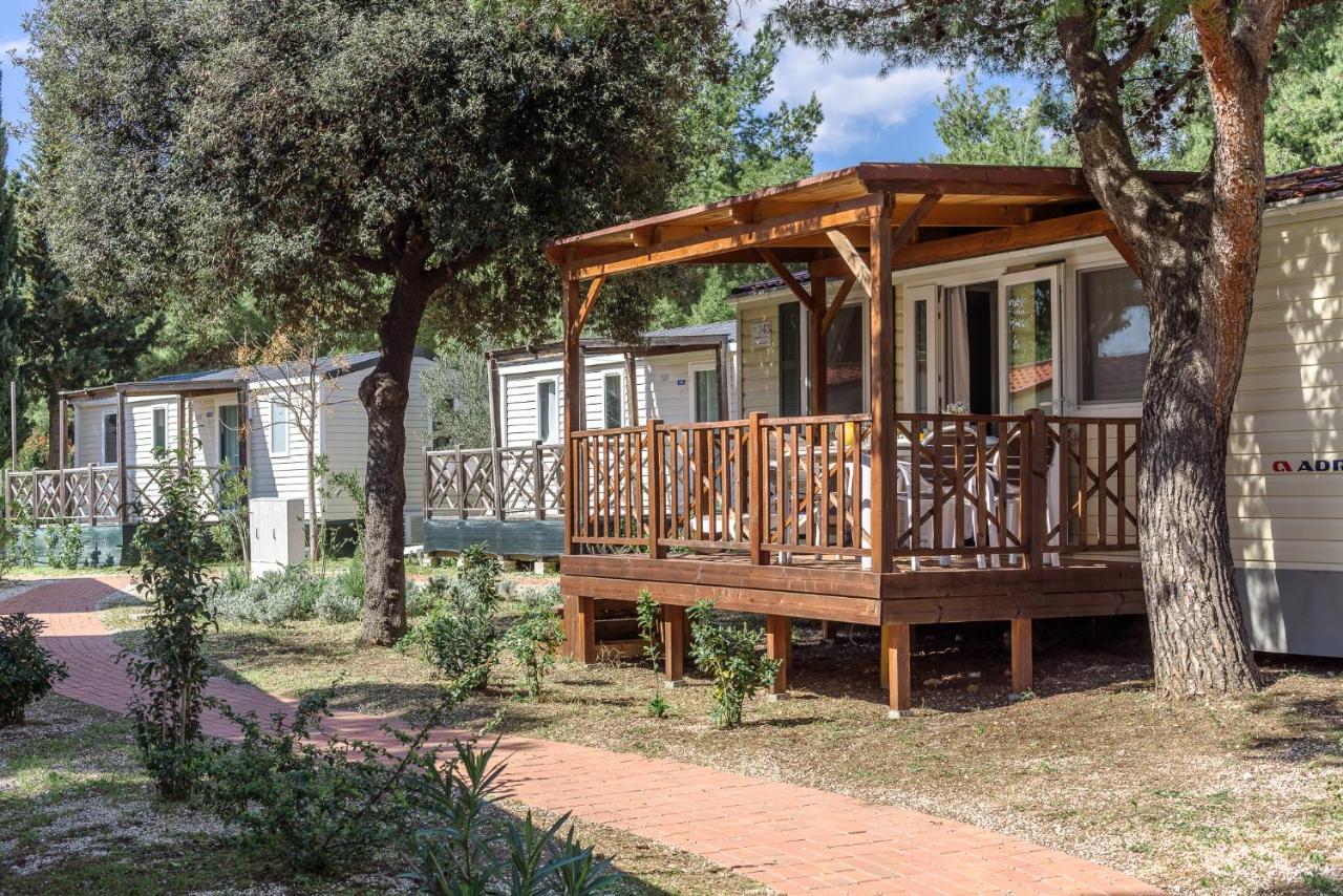 Salve Croatia Mobile Homes In Amadria Park Trogir Seget Vranjica Buitenkant foto