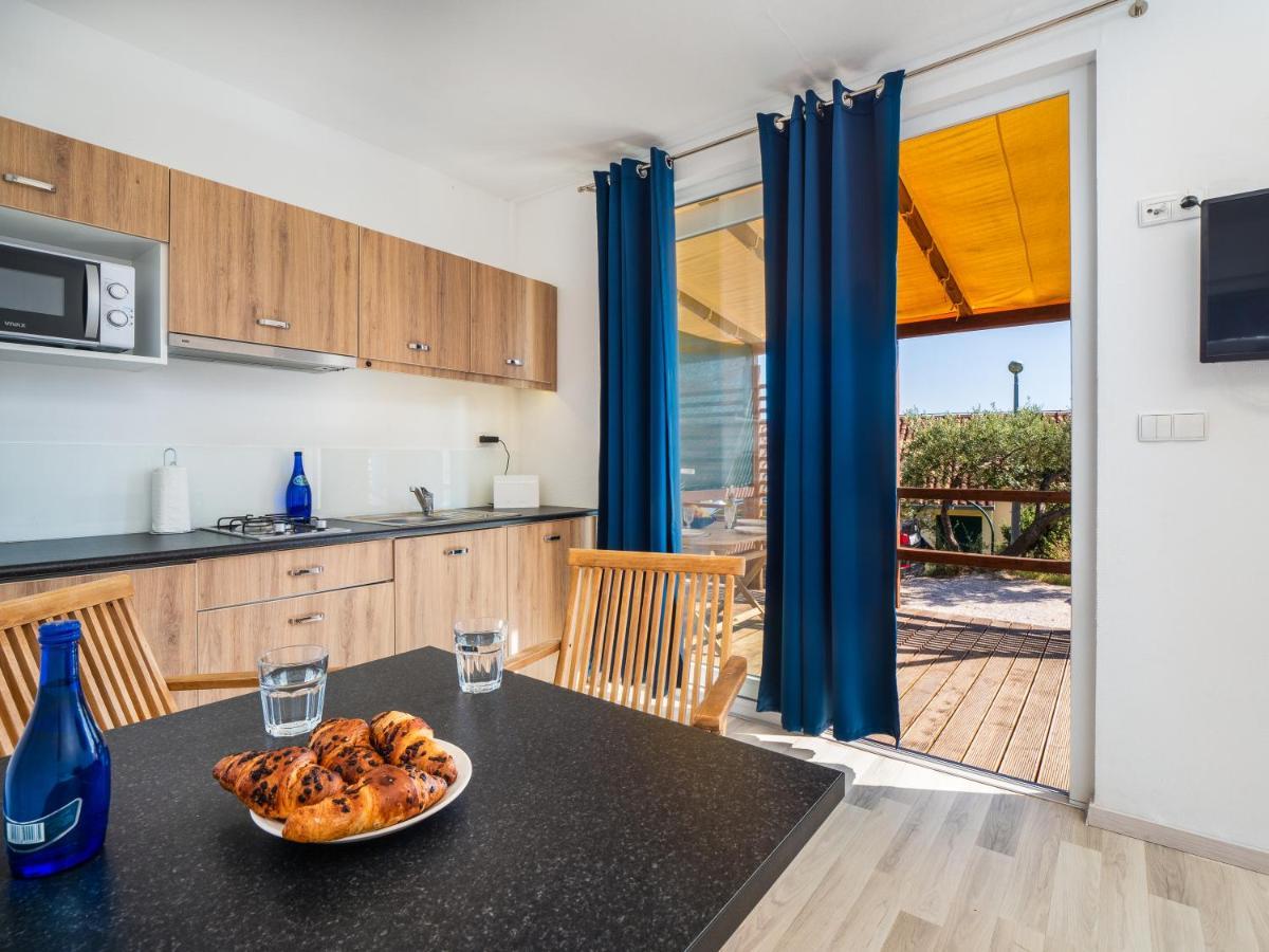Salve Croatia Mobile Homes In Amadria Park Trogir Seget Vranjica Buitenkant foto